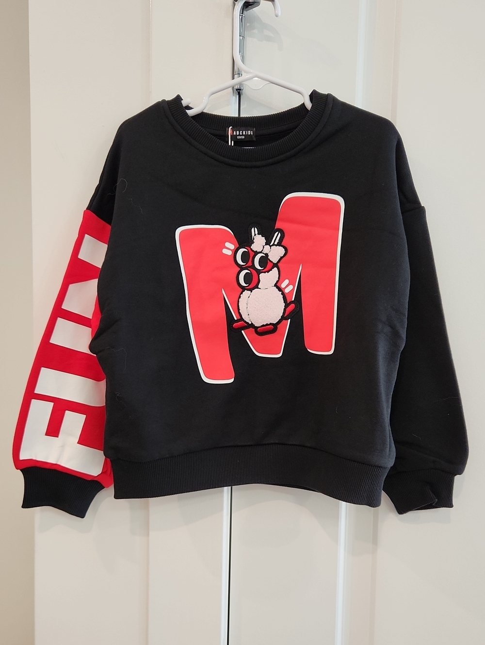 NWT Kids Black & Red Graphic Embroidery Fleece Lined Sweatshirt